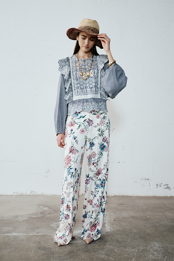Pantaloni Fluidi Fiorati Intrend