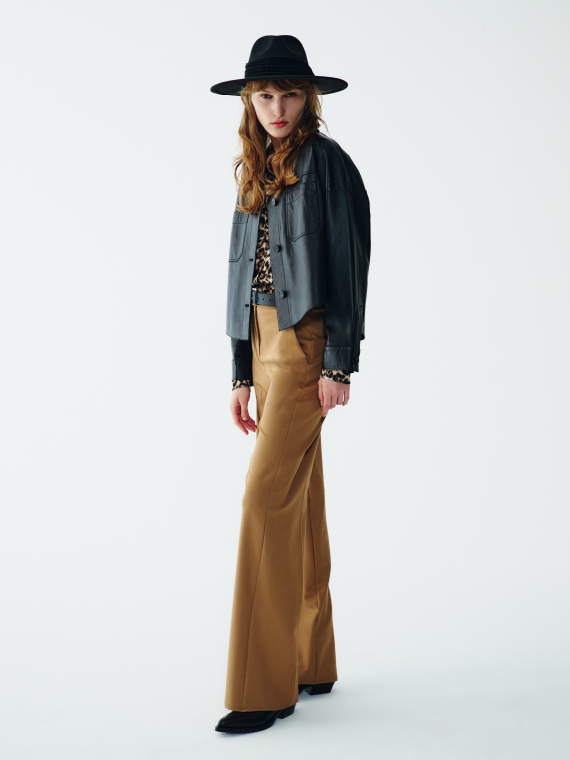Giacca In Pelle Con Maxi Tasche Intrend
